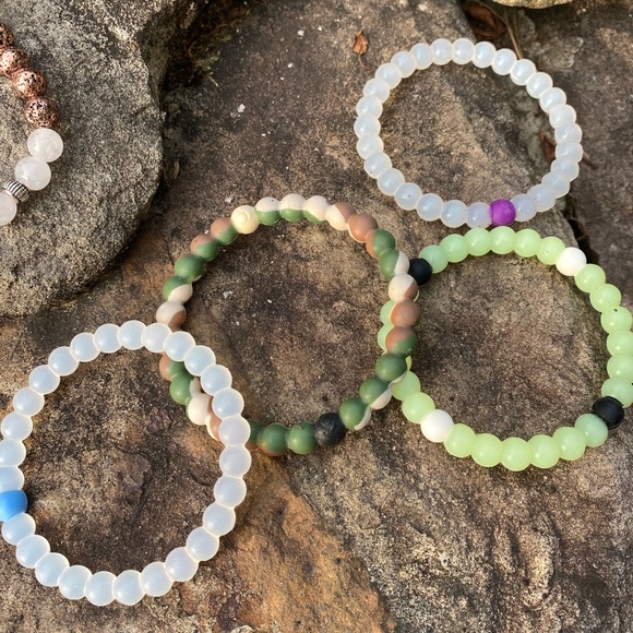Bracelet Bundle - Lokei Inspired - Picture 7 of 9